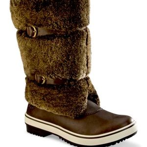 Stout Lilyan Ugg Boot size 7